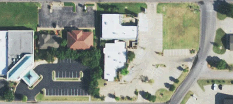 4202 Lee Blvd