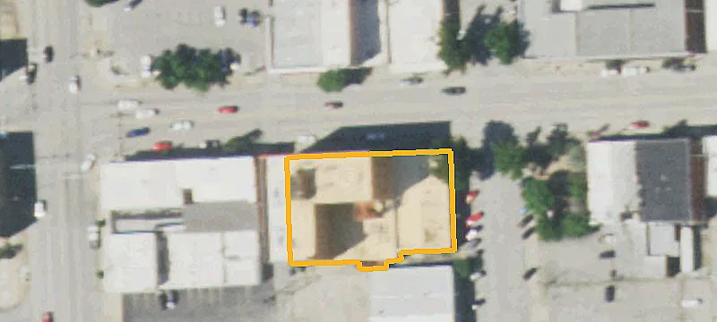 16 Dewey Ave