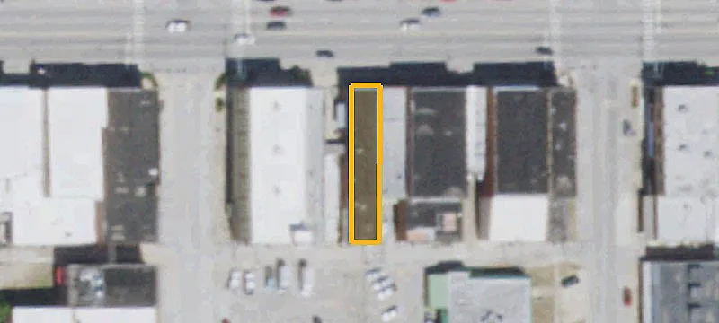413 Main St