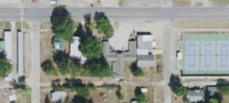1205 Main St