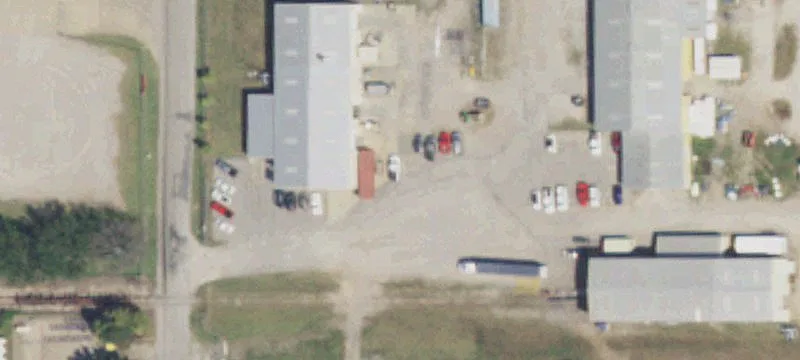 2000 170th E Ave