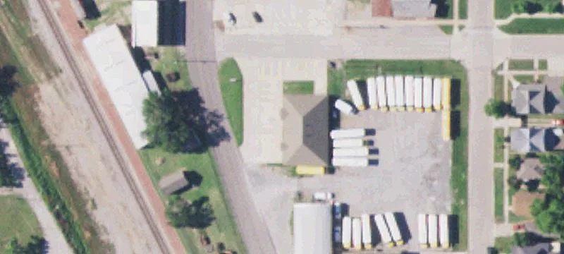 401 Grand Ave