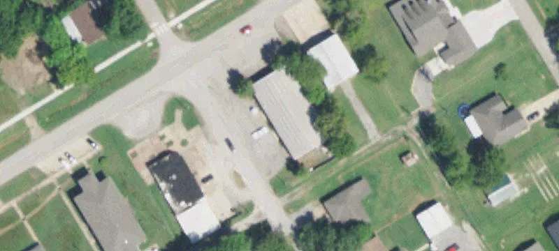 304 Commercial St