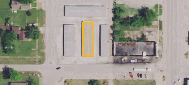 200 Maple Ave