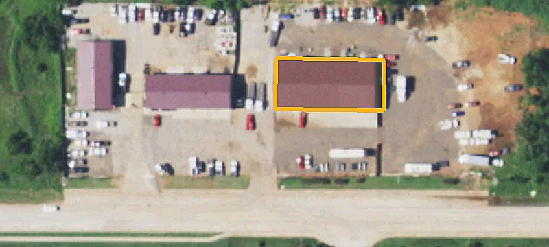1401 Lakeshore Dr