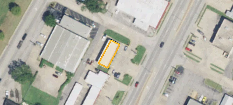 401 Lynn Cir