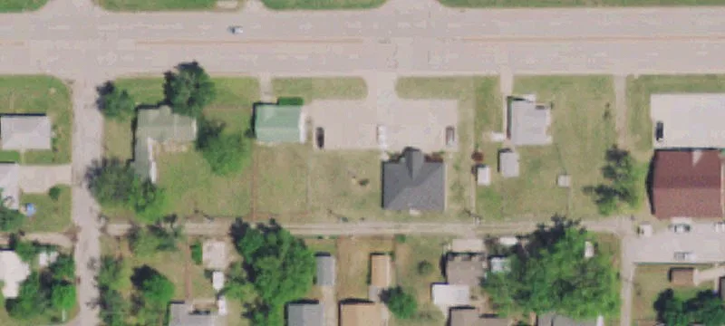 723 735th W Doolin
