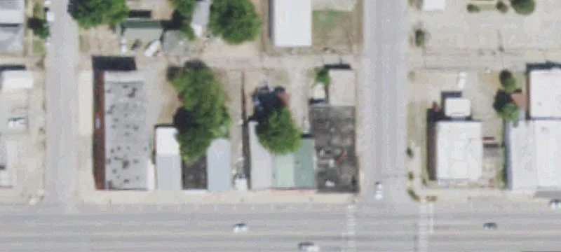 606 Main St