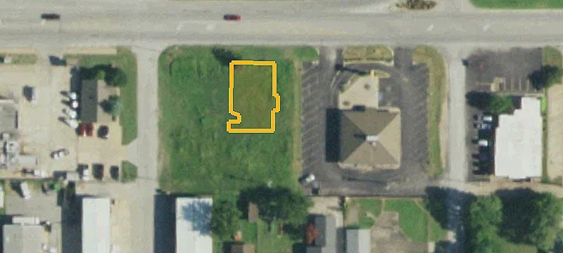 418 Main St