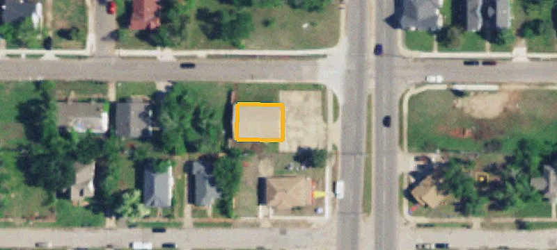 2003 Lottie Ave