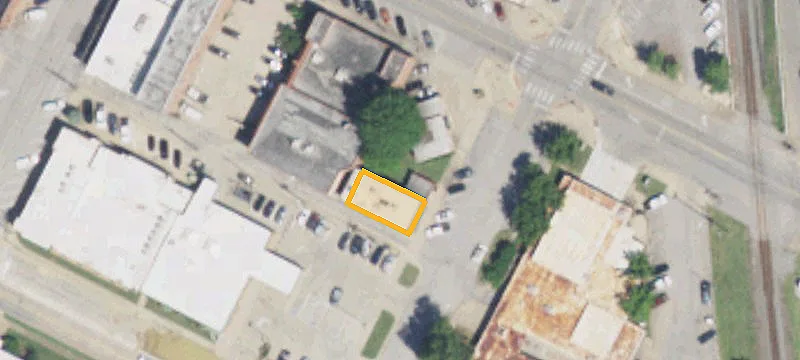 121 Muskogee Ave