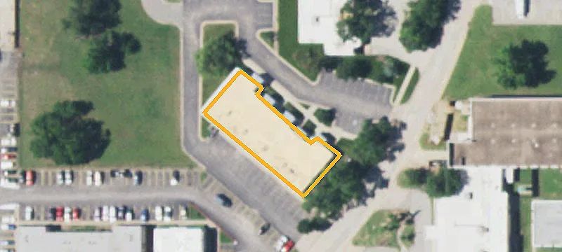 2347 Thompkins Ave
