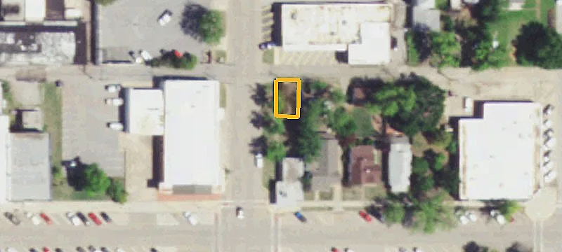 112 Broad St