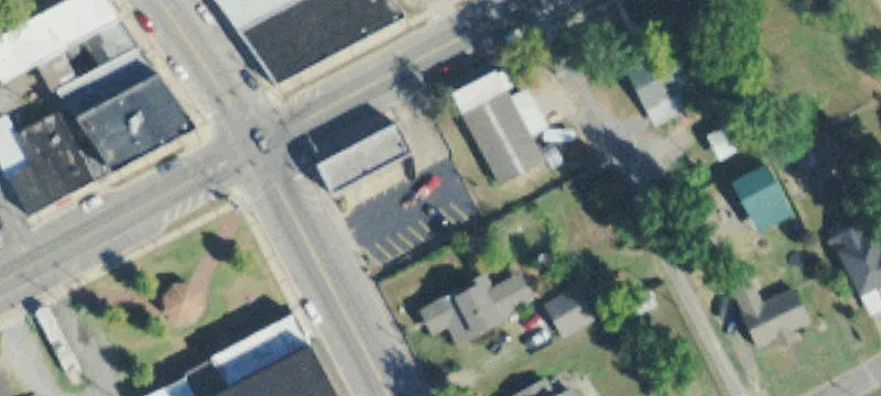 100 Lee St