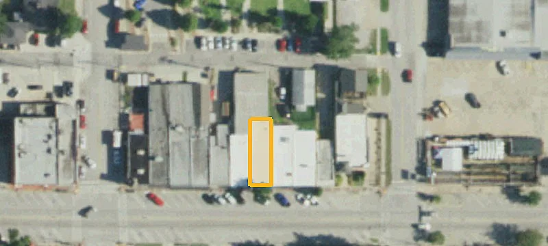211 Main St