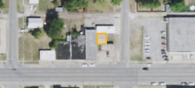 802 Main St
