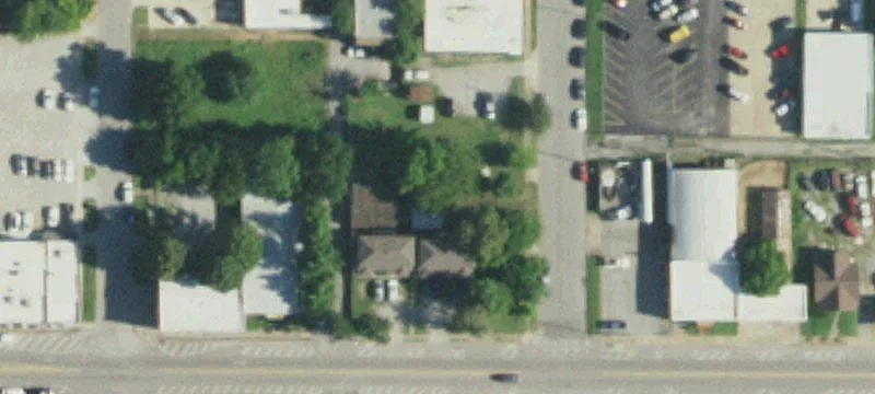 566 Quincy Ave