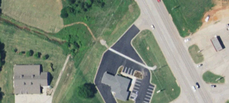 1100 Parkwoods Dr