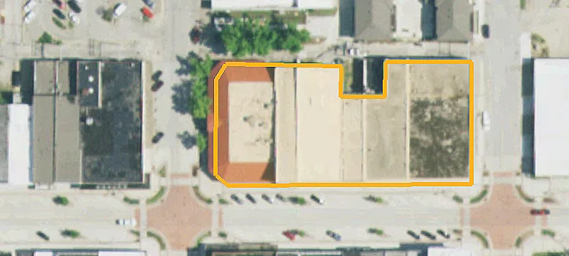208 Main St