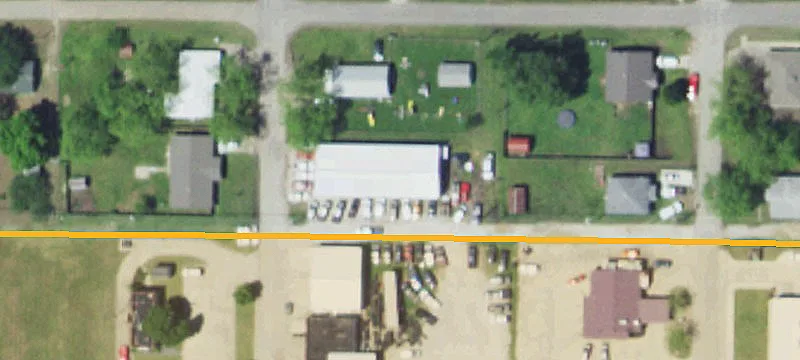 1016 Babek Ave