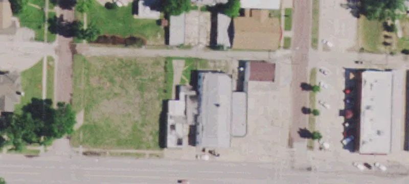 413 Grand Ave