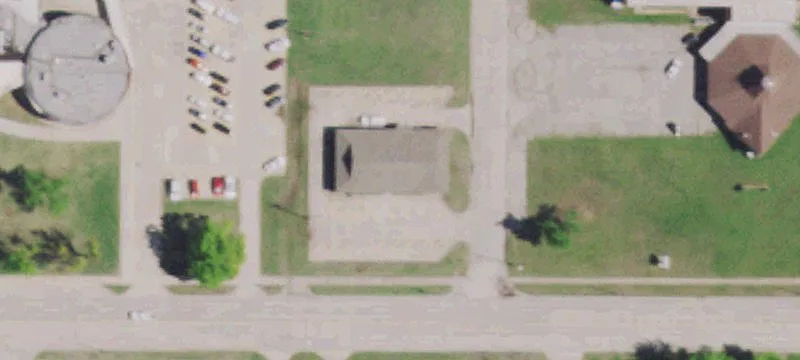 1201 Grand Ave