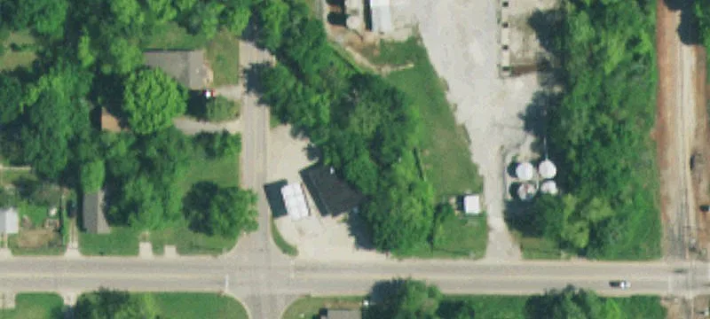 801 Un Ave