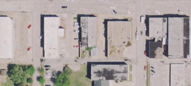 211 Blackwell Ave