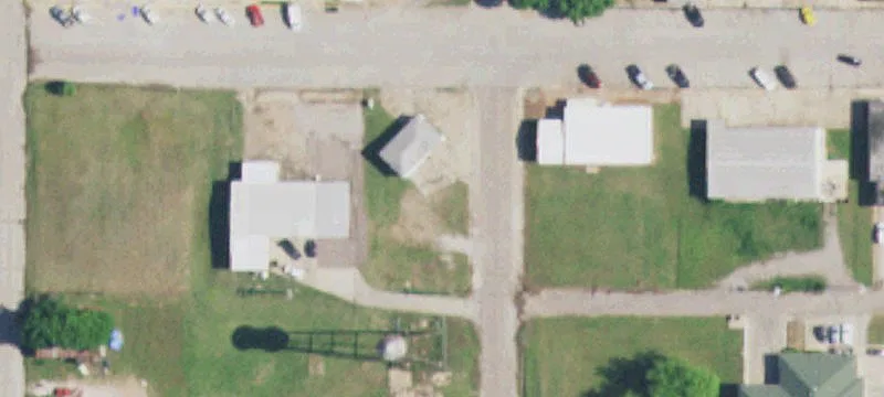 301 Main St