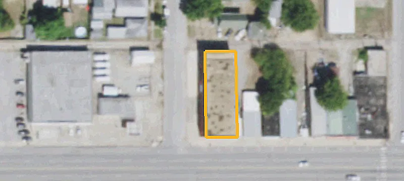 110 7th St
