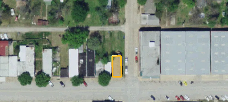 100 Main St
