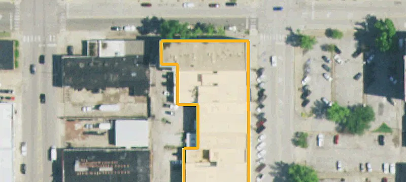 126 Broadway Ave