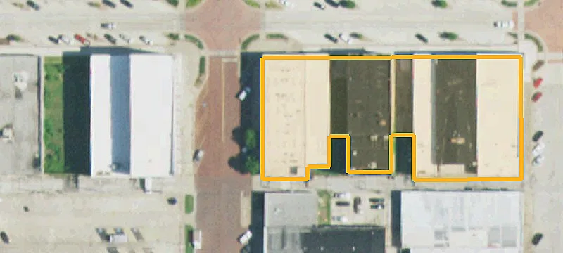 101 Main St