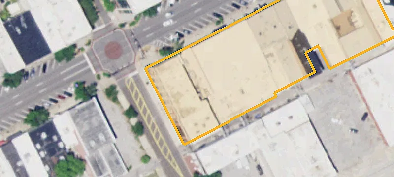 210 Main St