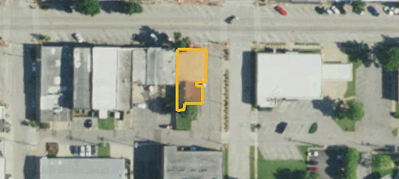 120 Main St
