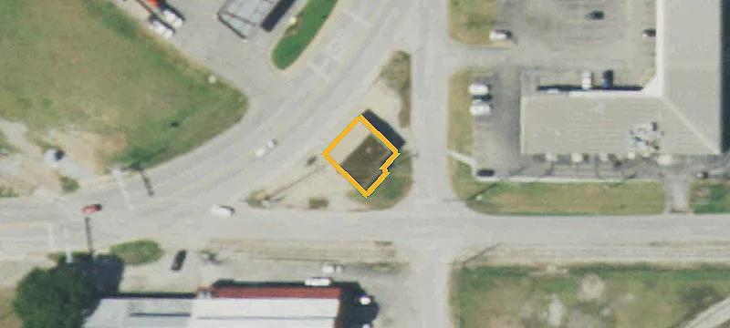 232 Adams E Rd