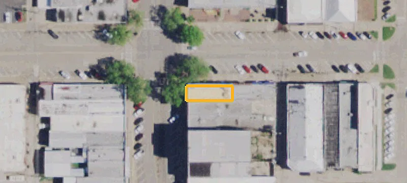 901 Main St