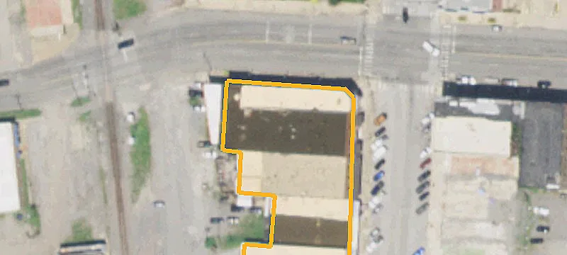 106 Main St