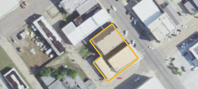 106 Main St