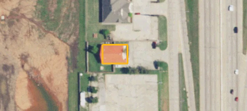 9225 I 35th Service Rd