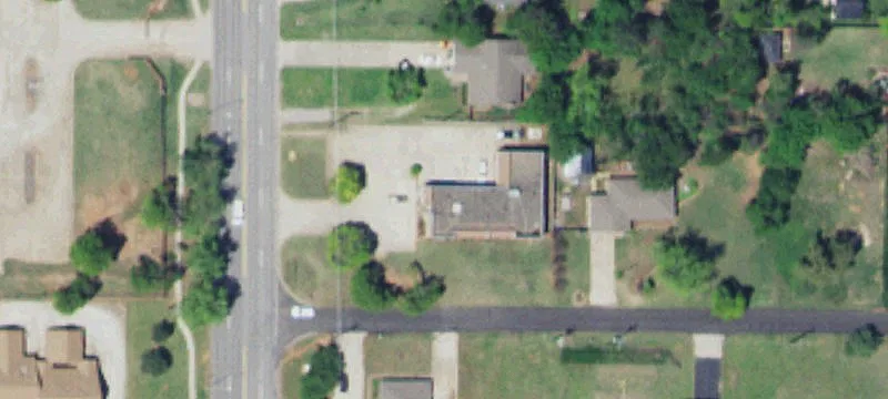 800 Douglas Blvd