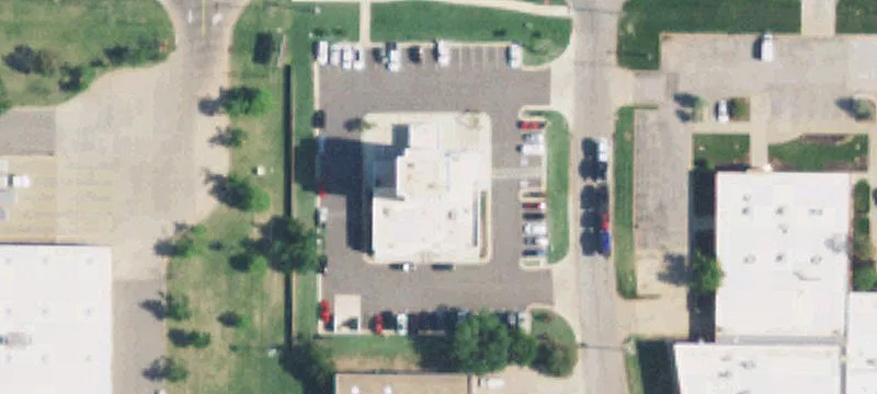1800 Memorial Rd
