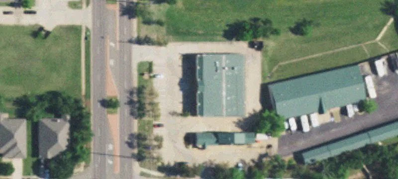 1010 Santa Fe Ave