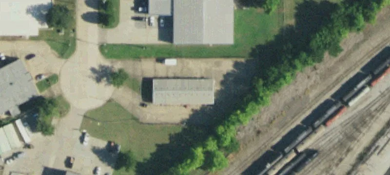1105 Iroquois Ave