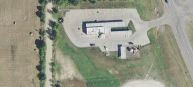 1000 Hwy 2nd 2