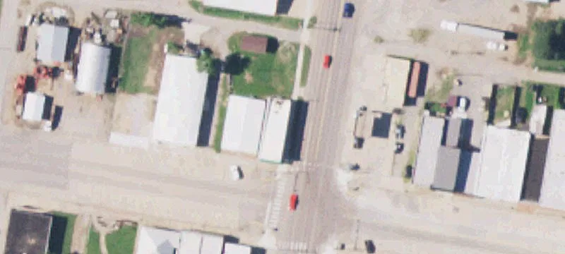300 Main St