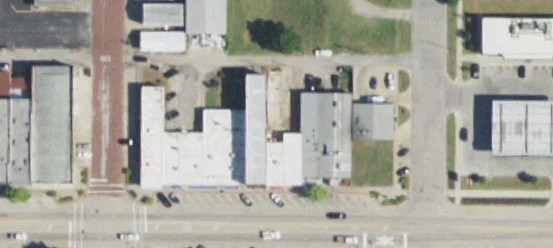 914 Main St