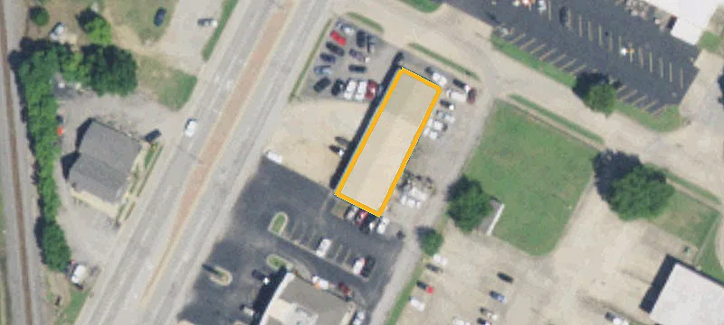 706 Lynn Riggs Blvd