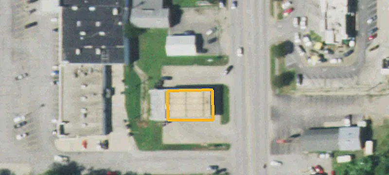 916 Main St