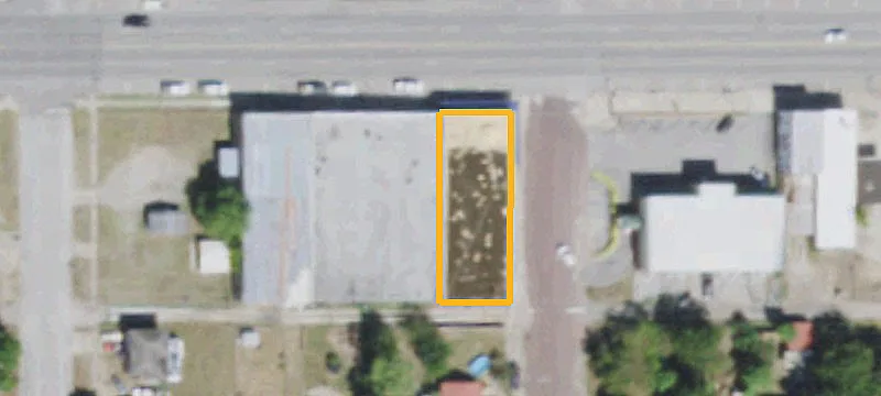 701 Main St